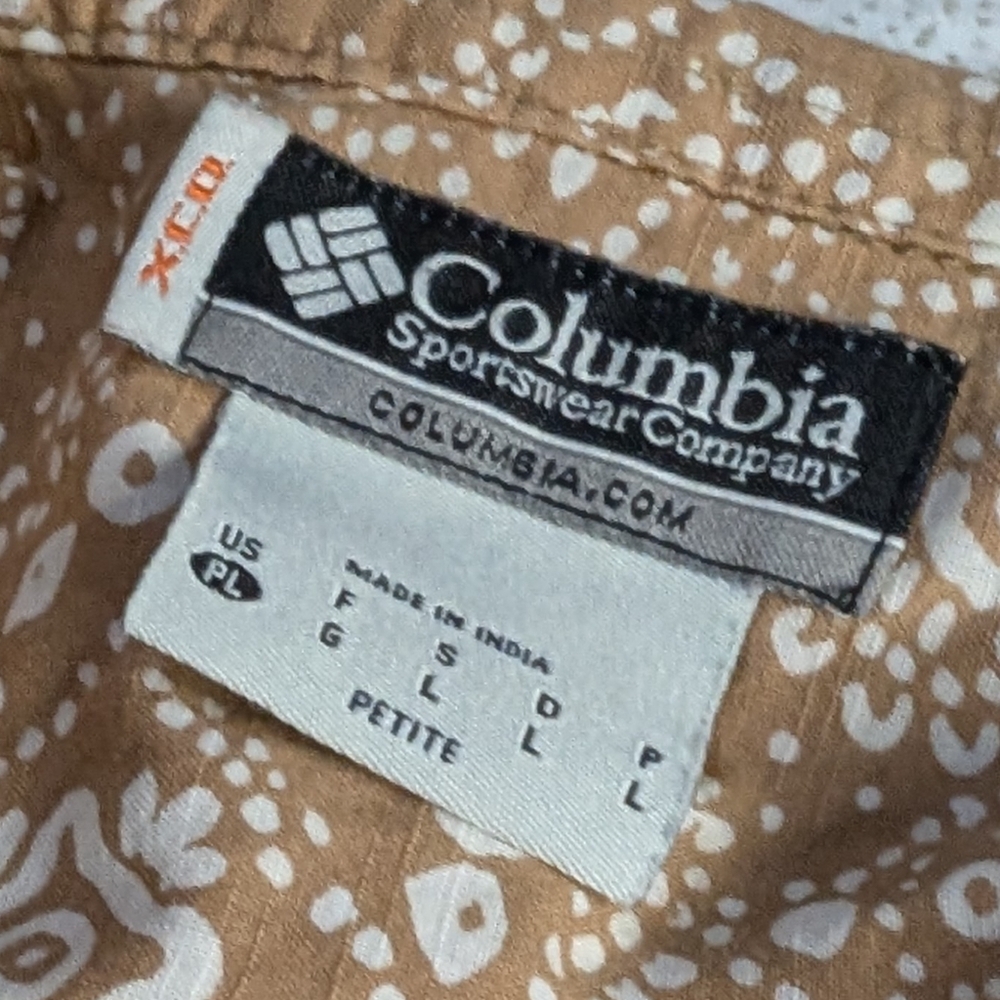 Columbia PL paisley tan/white pearl snap collared button down top - Picture 6 of 6